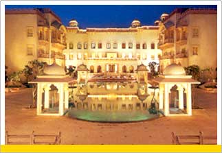 Holiday in Hotel Taj Hari Mahal