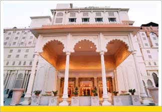 Holiday in Hotel Le Meridien Pune 