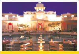 Holiday in Shiv Niwas Palace